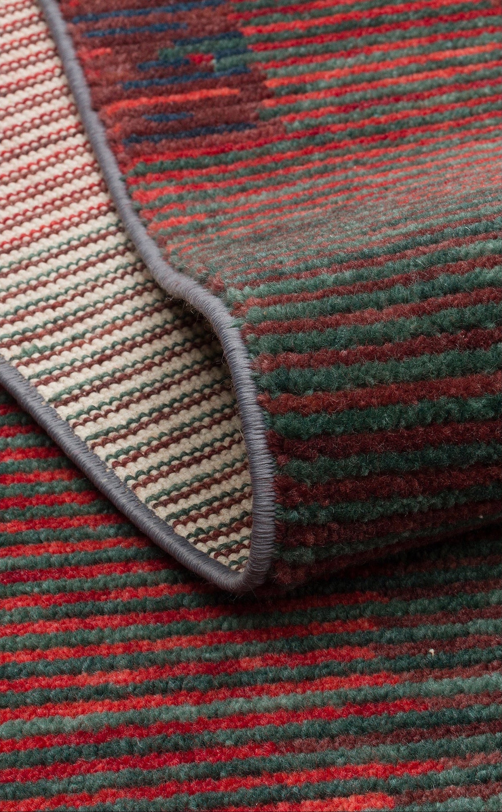 Burj Serisi Kara Tezgah Halı 02 BERRY