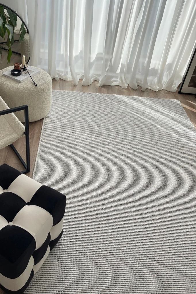 Norge Serisi Yumuşak Dokulu Gri Renk Yeni Nesil Halı AP-7411