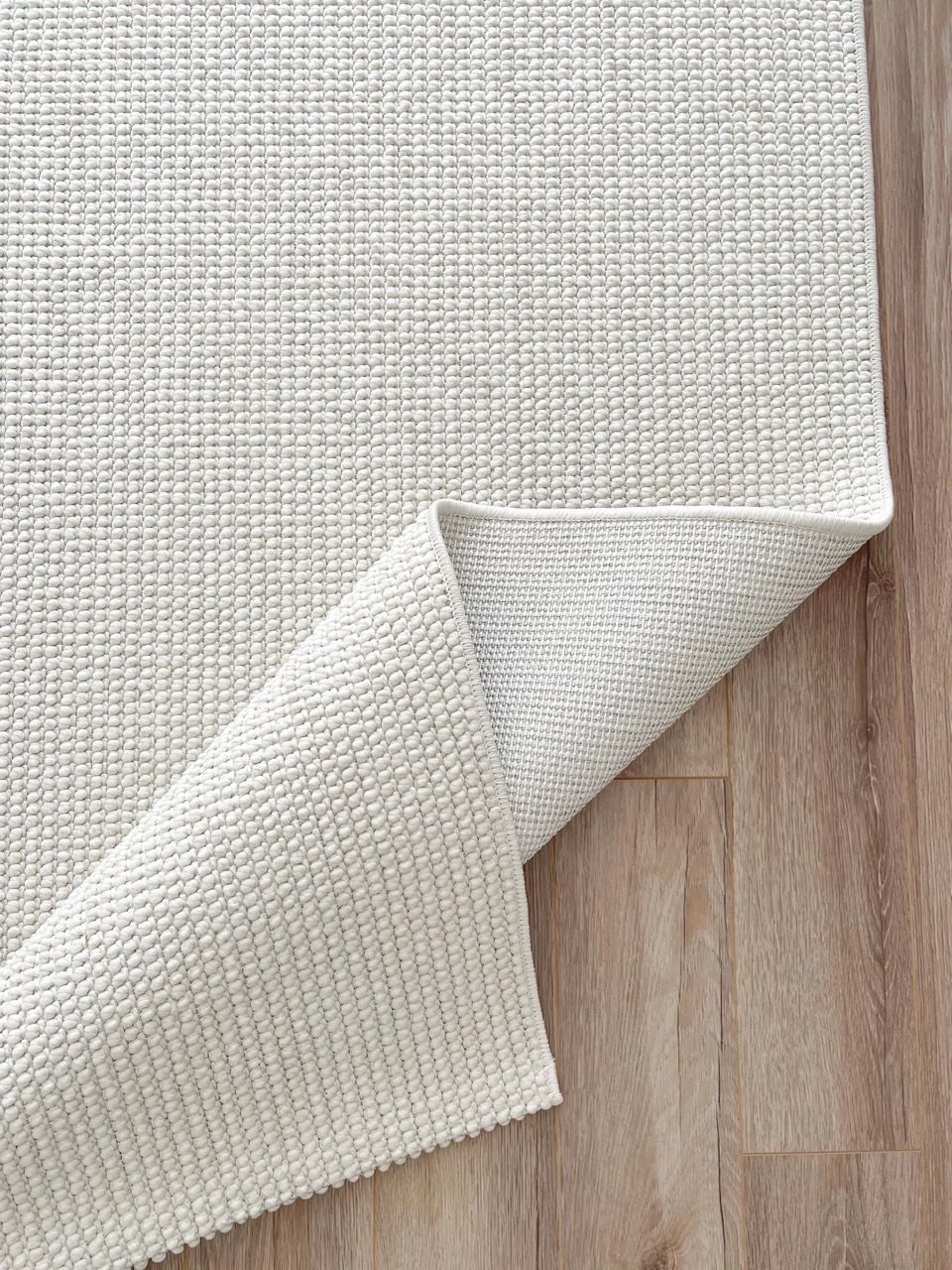 Clam Serisi Bukle Modern Ekru Renk Halı NX-3008K