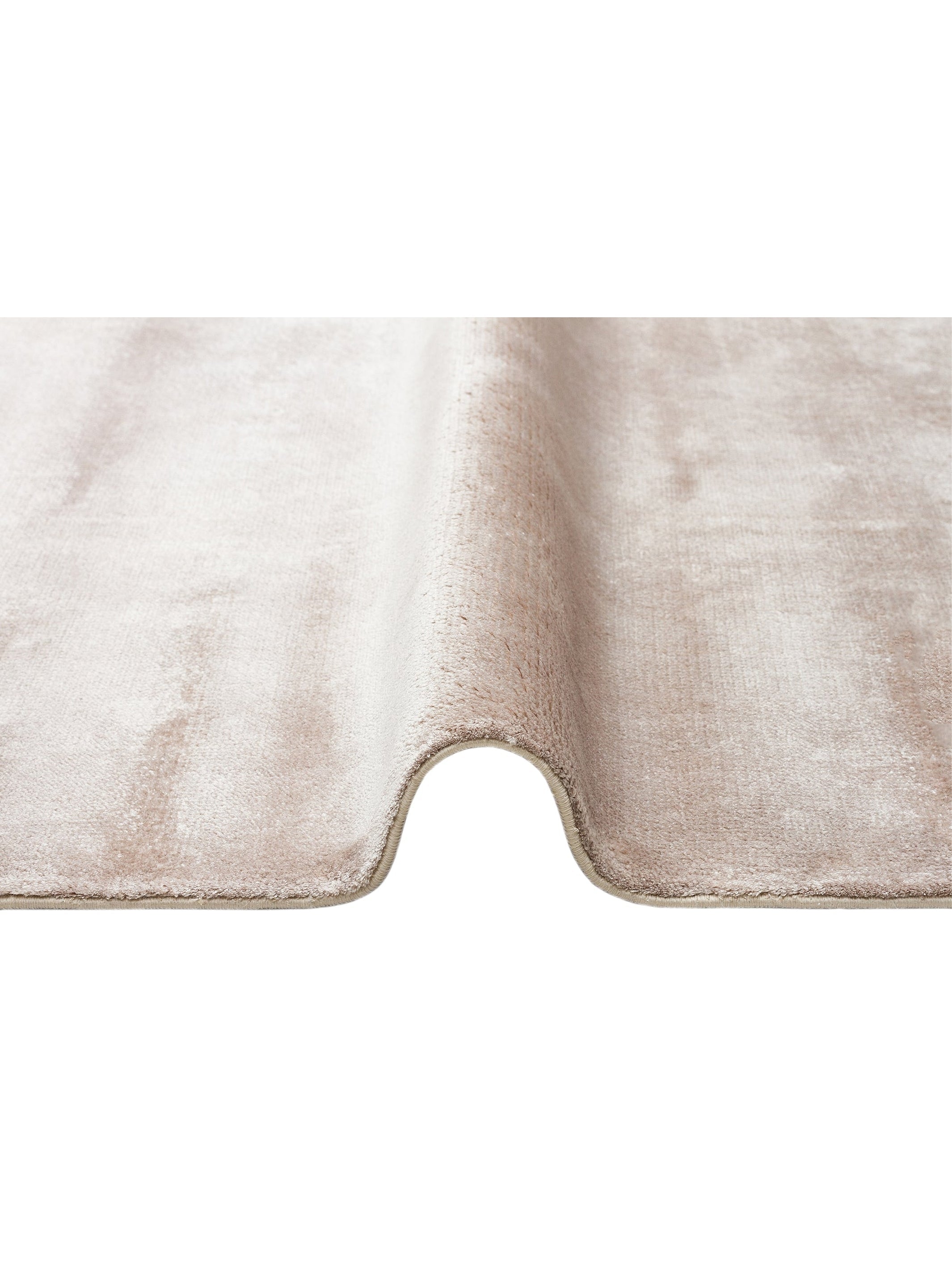 Oushak Plain %100 Naturel Düz Renk El Emeğiyle Özel Tezgahlarda Üretilen Viskon Uşak Halısı PLNBEGTN