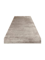 Oushak Plain %100 Naturel Düz Renk El Emeğiyle Özel Tezgahlarda Üretilen Viskon Uşak Halısı PLNSLV