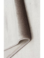 Oushak Plain %100 Naturel Düz Renk El Emeğiyle Özel Tezgahlarda Üretilen Viskon Uşak Halısı PLNSLV