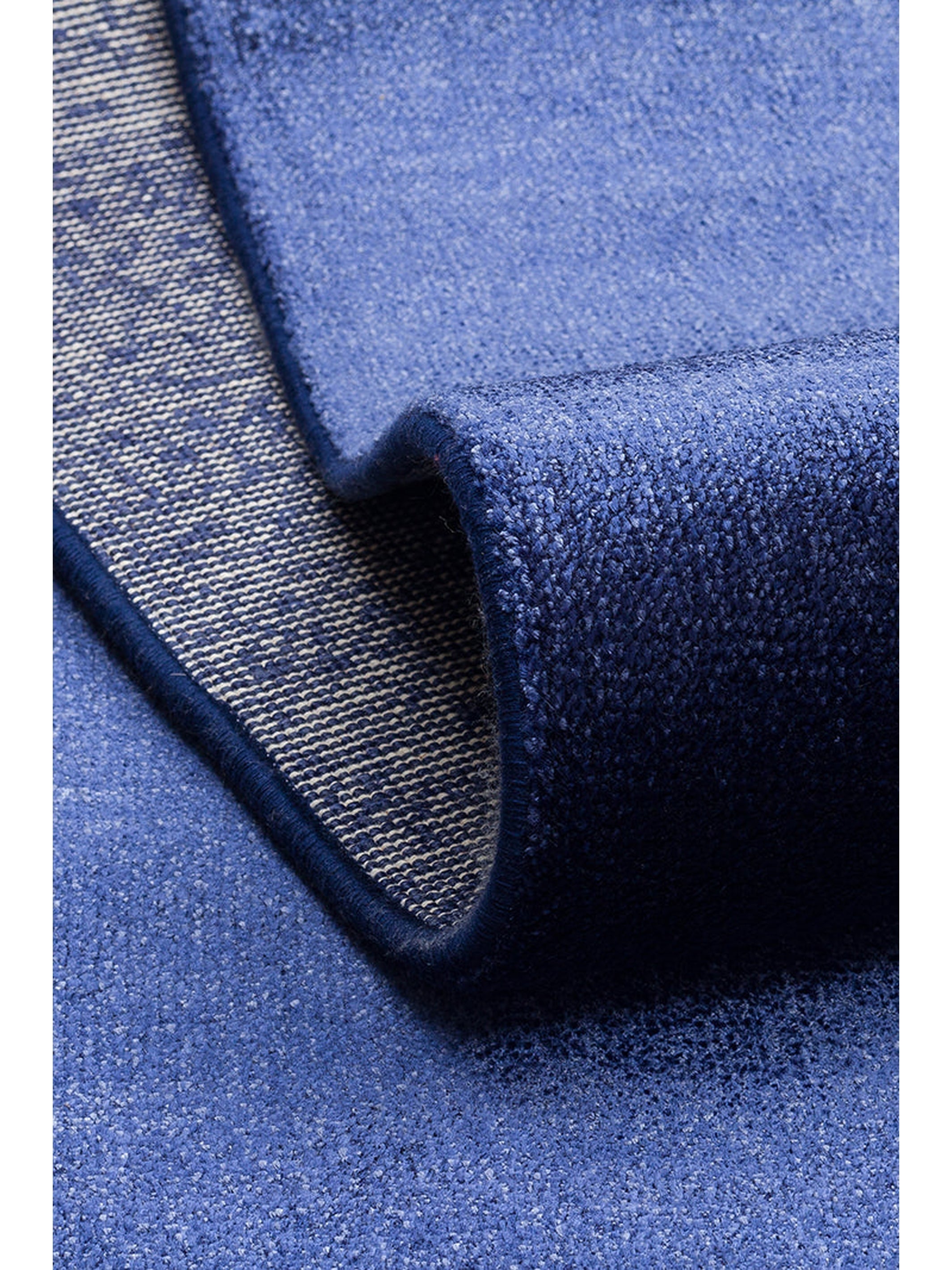 Queen Serisi %100 Naturel Viskon Parlak Modern El Emeğiyle Üretilen Salon Oturma Odası Halı MID BLUE